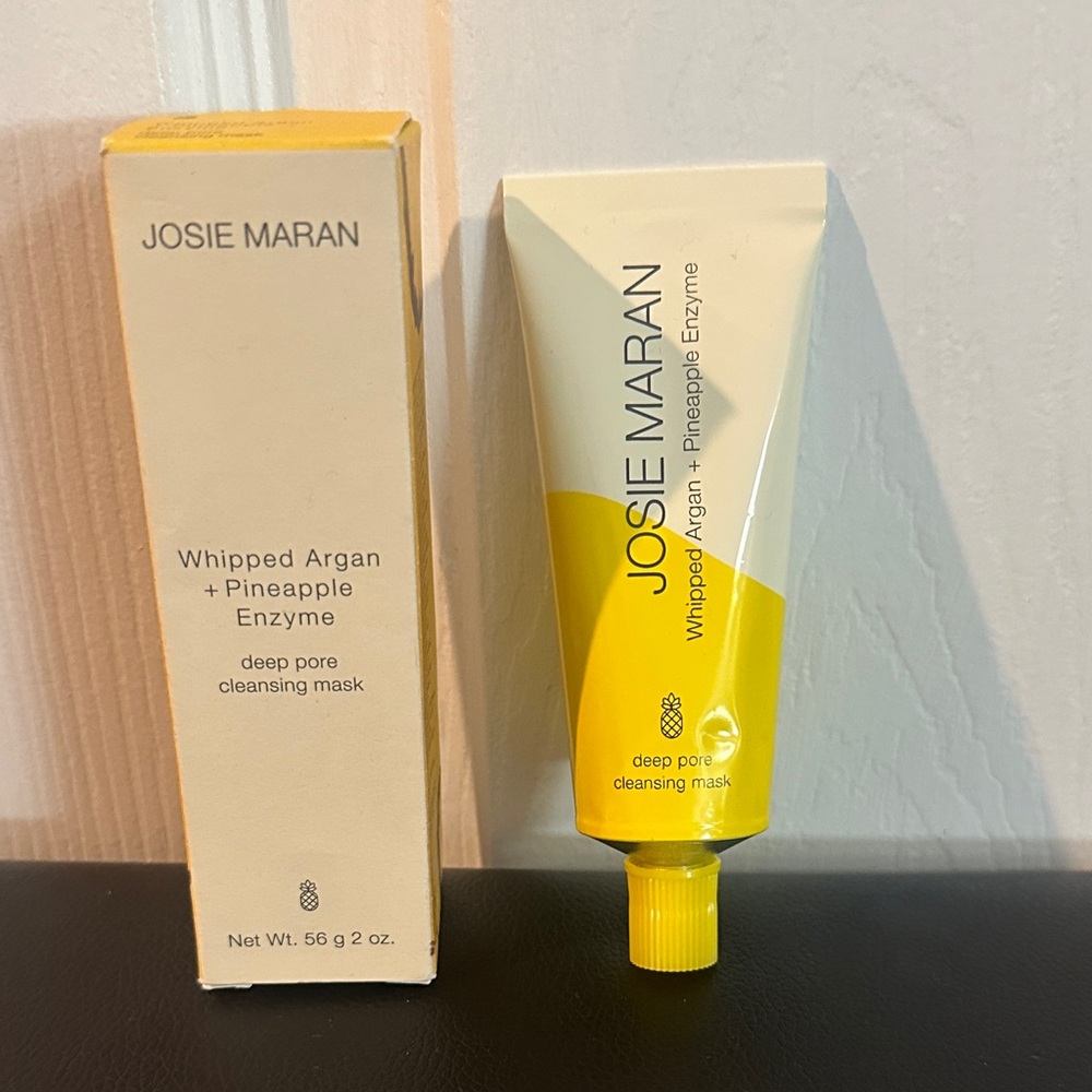 Josie Maran Yellow Cleansing Mask with Argan and Pineapple